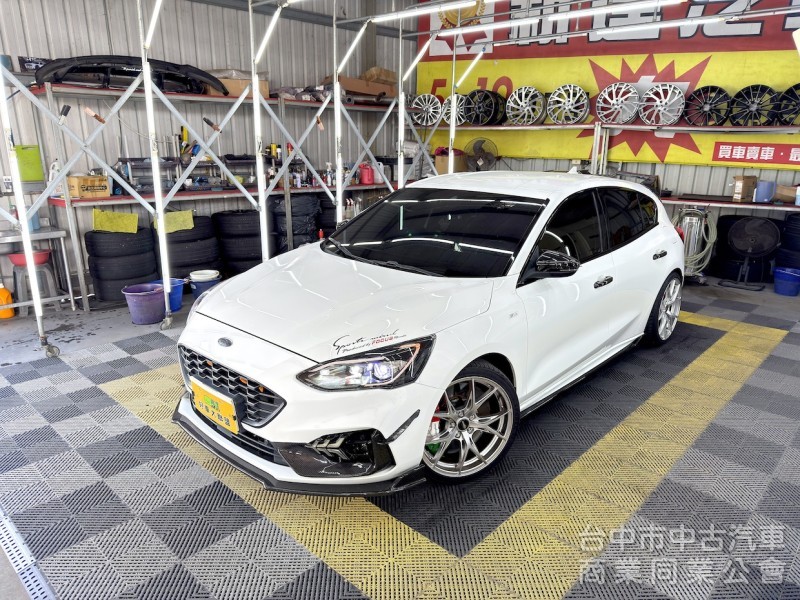 2022年 福特 Focus ST-Line Lommel X 精品改裝 可全貸
