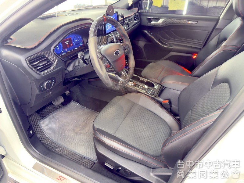 2022年 福特 Focus ST-Line Lommel X 精品改裝 可全貸