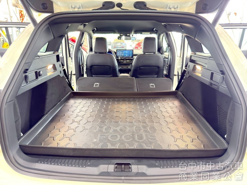 2023年 福特 Focus Wagon ST-Line Vignale 可全貸