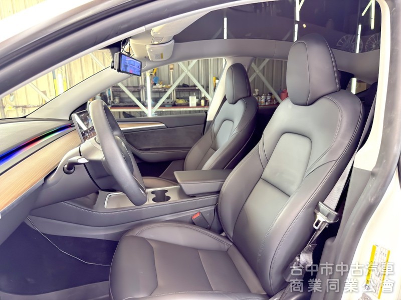 2023年 TESLA Model Y LR 可全貸