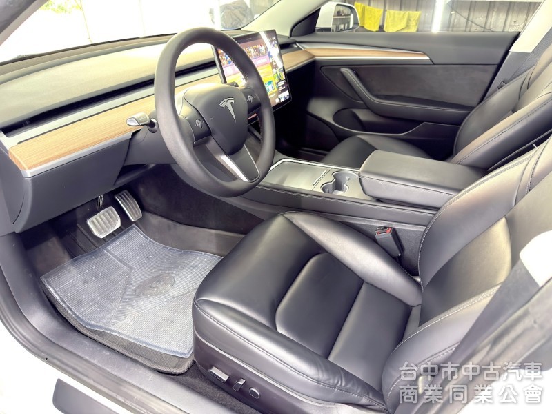 2022年 TESLA Model 3 LFP 可全貸