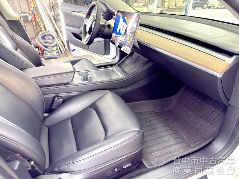 2022年 TESLA Model 3 LFP 可全貸