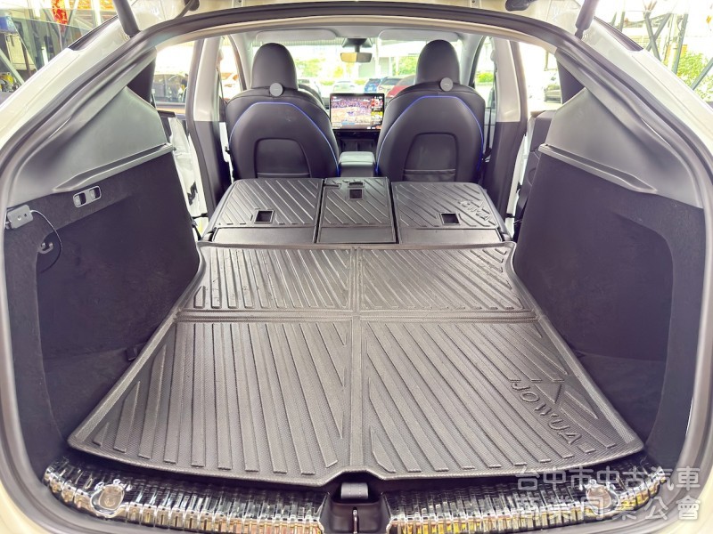 2023年 TESLA Model Y LR EAP 可全貸