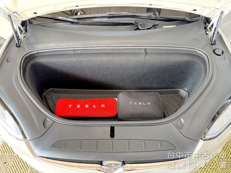 2020年 TESLA Model X LR 可全貸