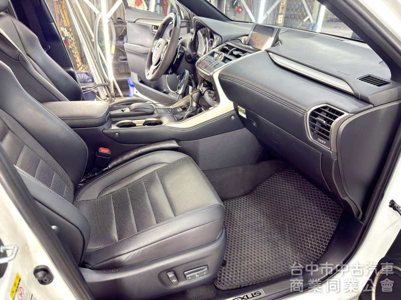 2016年 LEXUS NX200t F-Sport 可全貸