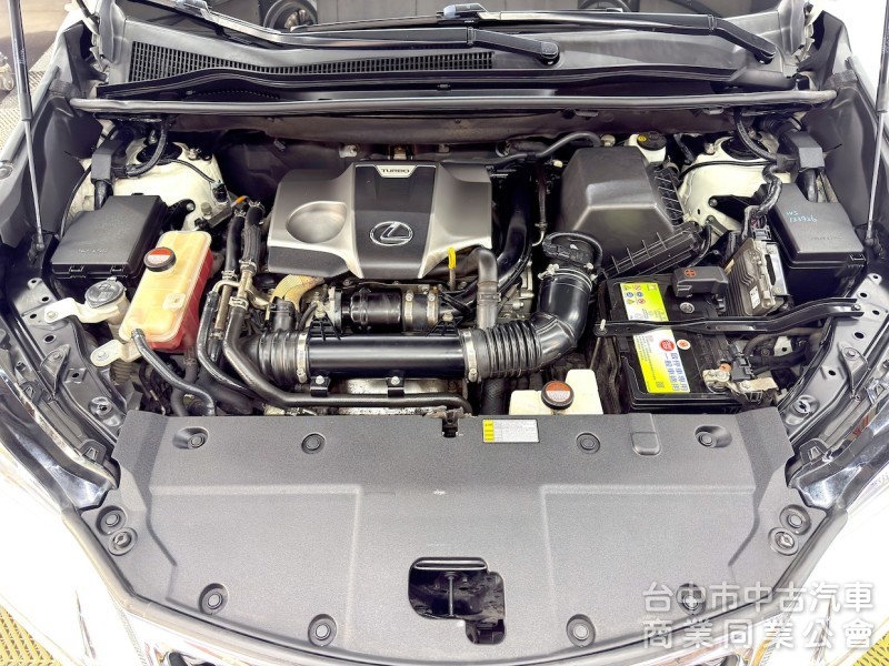 2016年 LEXUS NX200t F-Sport 可全貸