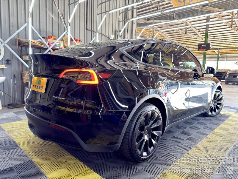 2023年 TESLA Model Y LR 可全貸