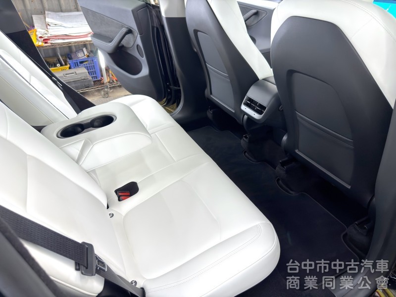 2023年 TESLA Model Y LR 可全貸