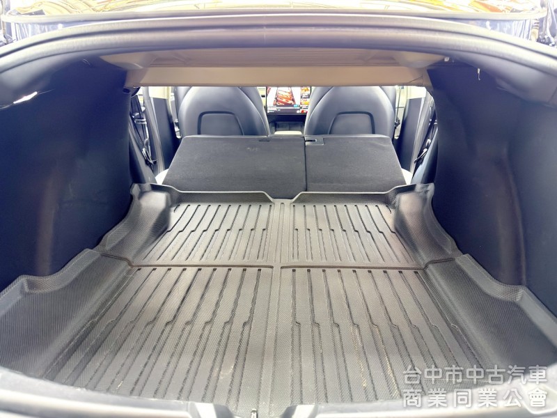 2022年 TESLA Model 3 LFP 可全貸