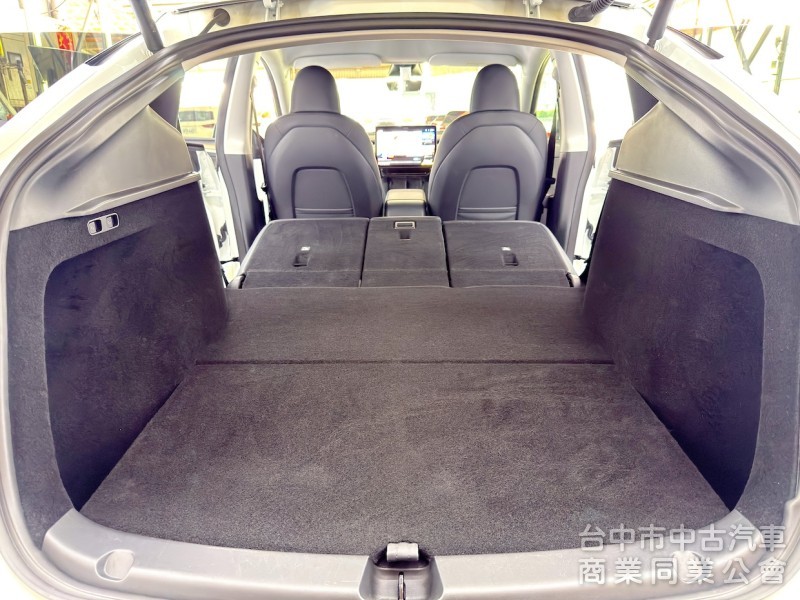 2024年 Tesla Model Y LR FSD 可全貸