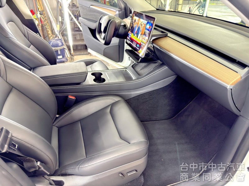 2024年 Tesla Model Y LR FSD 可全貸