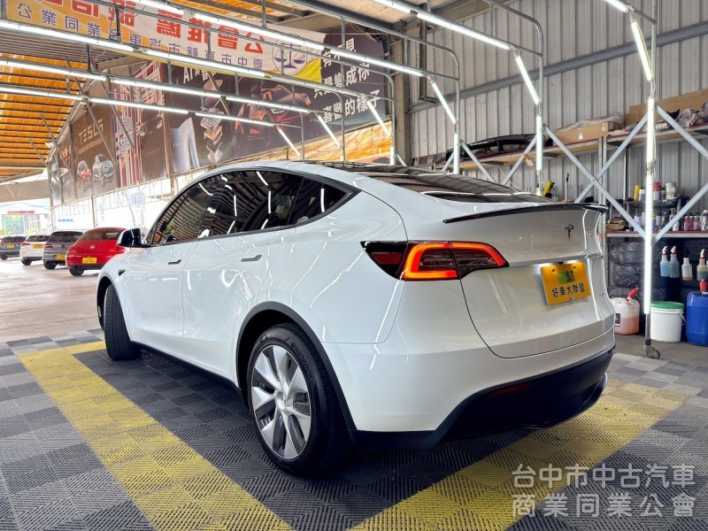 2024年 Tesla Model Y LR FSD 可全貸