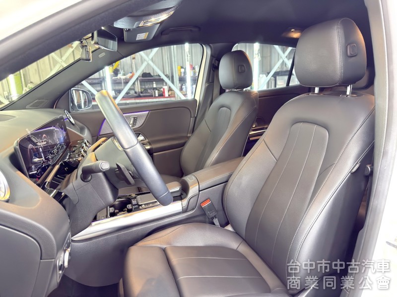 鑫達車業 2021年 BENZ GLA200 23P 可全貸