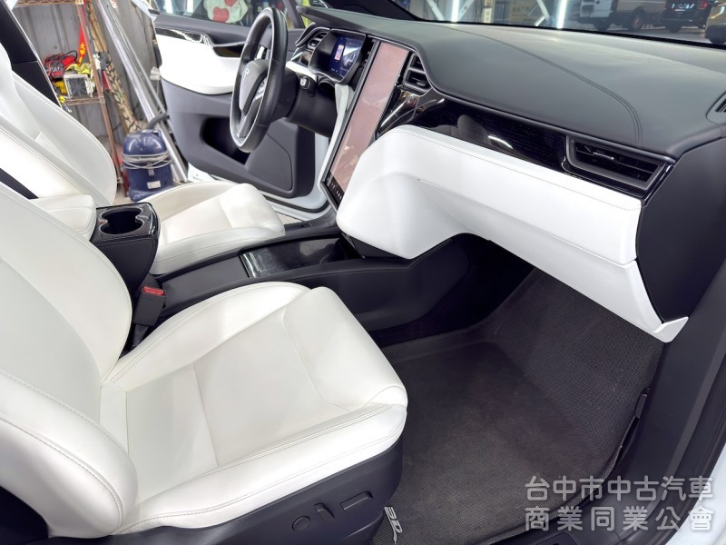 2020年 TESLA Model X LR 終超 可全貸