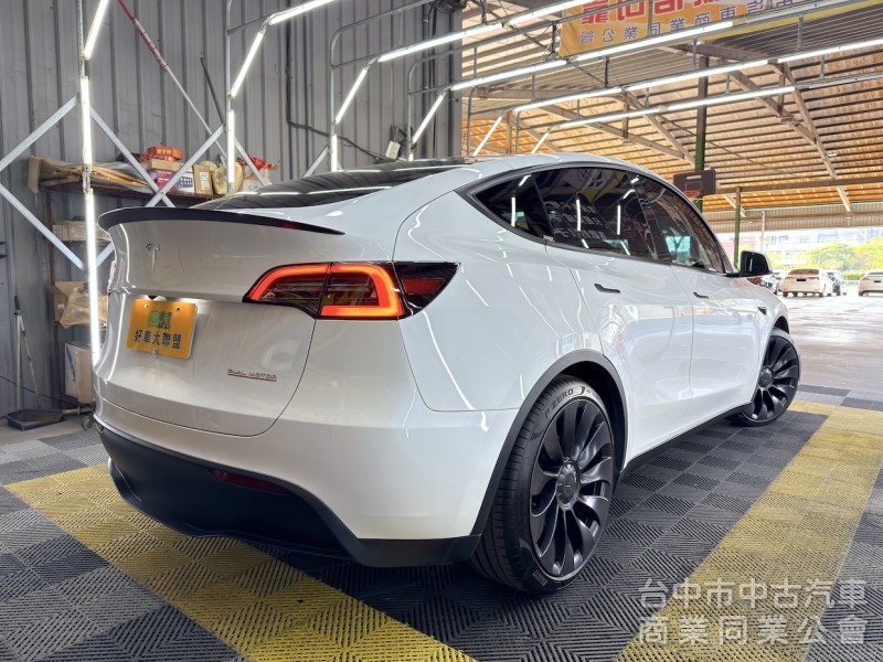 2022年 TESLA Model Y P版 EAP 可全貸