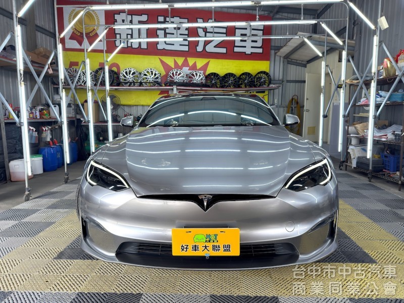 2023年 TESLA Model S Plaid 可全貸