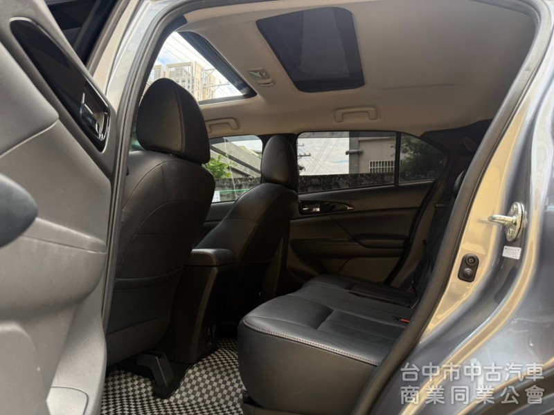 2019 MITSUBISHI ECLIPCE CROSS 4WD