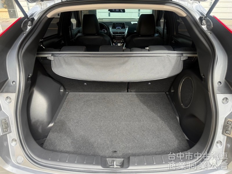 2019 MITSUBISHI ECLIPCE CROSS 4WD