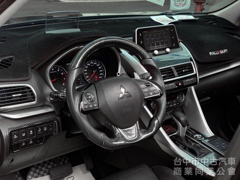 2019 MITSUBISHI ECLIPCE CROSS 4WD