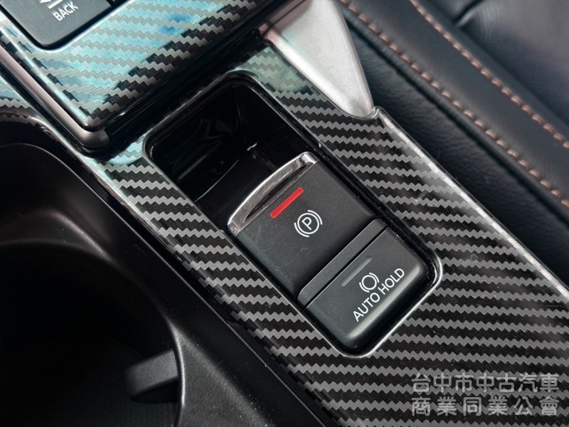 2019 MITSUBISHI ECLIPCE CROSS 4WD