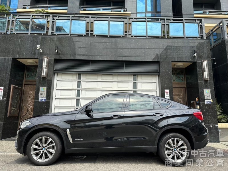 2016 BMW X6 xDrive35i