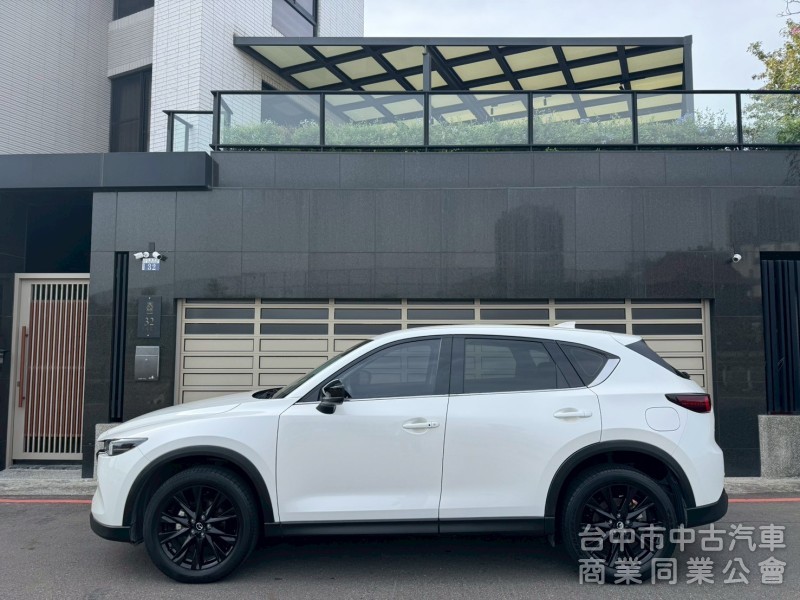 2022 MAZDA CX5 2.0