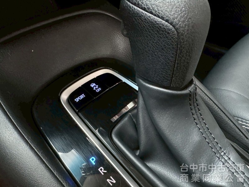 2023 Altis 豪華 跑七萬