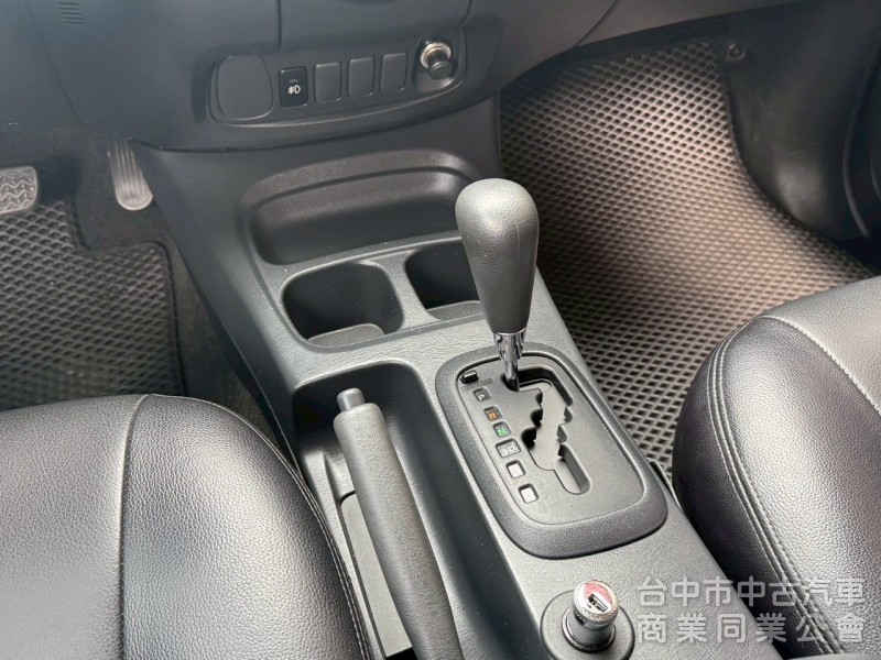 2012 Innova 2.0 J 跑一萬多公里