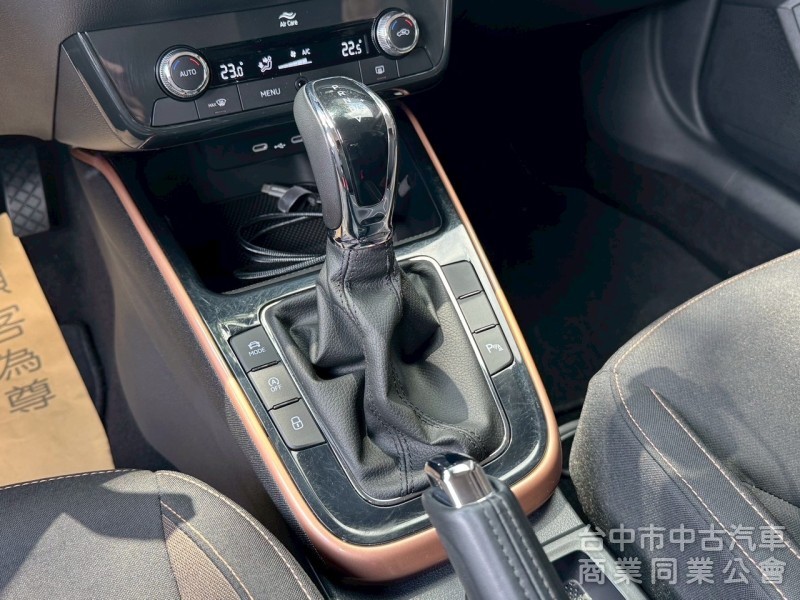 2022 Fabia 1.5 跑四萬多公里