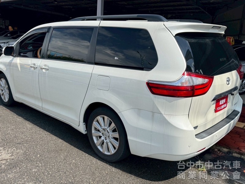 2017 Sienna 3.5 頂級 跑12萬多公里