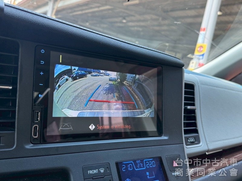 2017 Sienna 3.5 頂級 跑12萬多公里