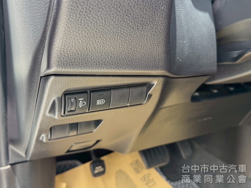 2020 Cross 豪華 跑六萬多公里