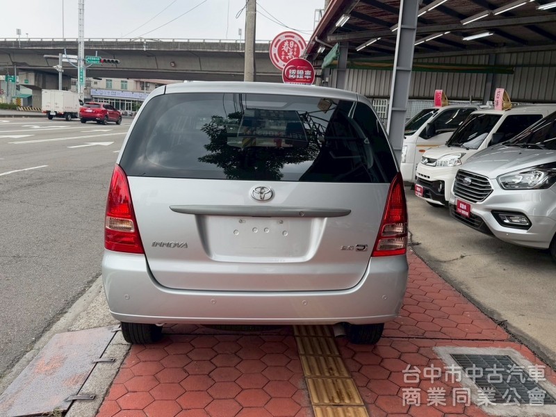 2012 Innova 2.0 跑八萬多公里