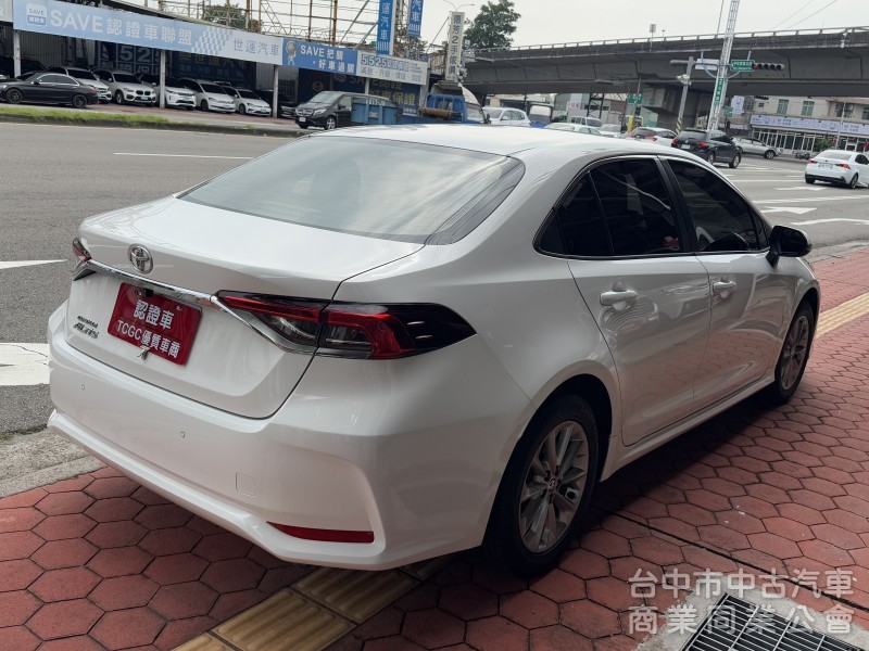 2021 Altis豪華 跑四萬多公里