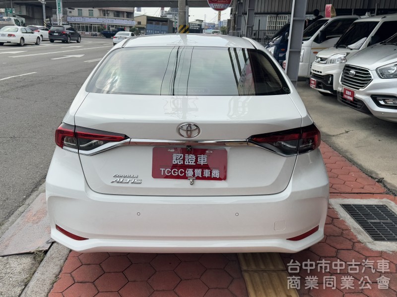 2021 Altis豪華 跑四萬多公里