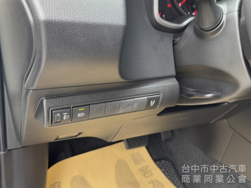 2021 Altis豪華 跑四萬多公里