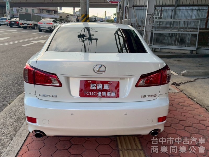 2012 IS250 跑十一萬多公里