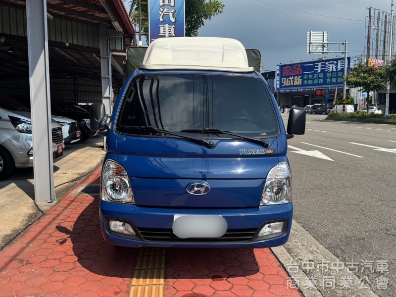 2019 小霸王 自排 大單廂 跑八萬多公里