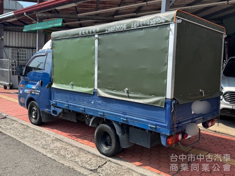 2019 小霸王 自排 大單廂 跑八萬多公里