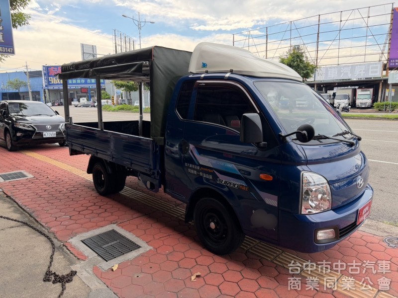2019 小霸王 自排 跑八萬多 大單廂