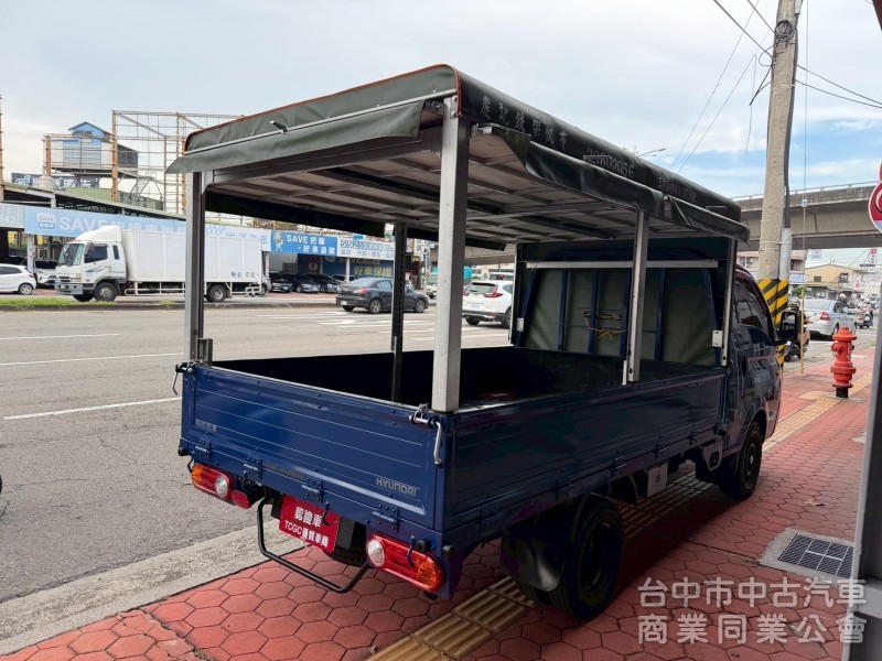 2019 小霸王 自排 跑八萬多 大單廂