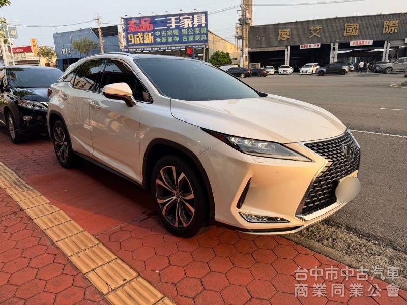 2022 RX300 旗艦 跑六萬