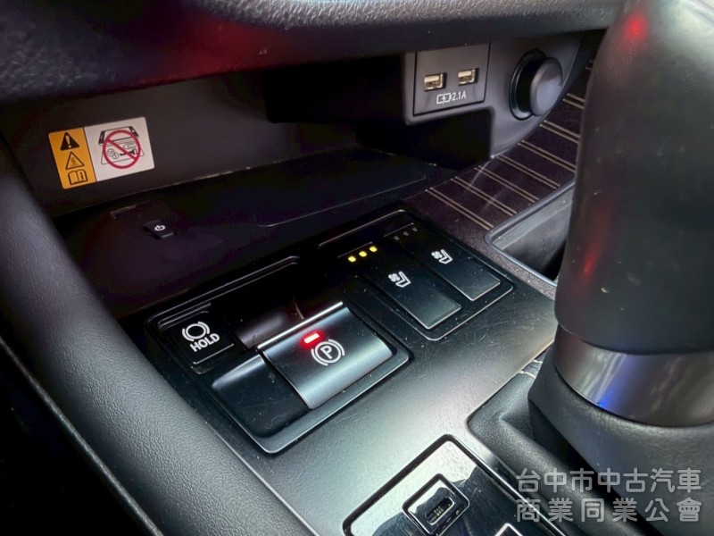 2022 RX300 旗艦 跑六萬