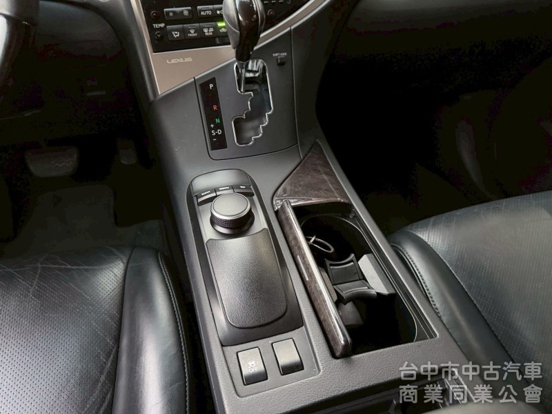 2015 RX270 跑13萬多公里