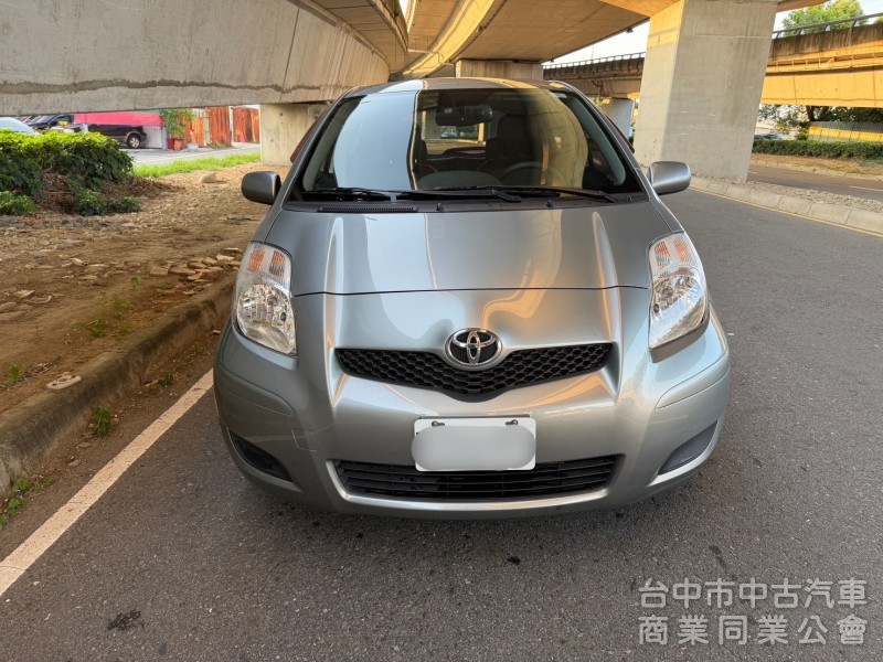 2012 Yaris 跑三萬多公里