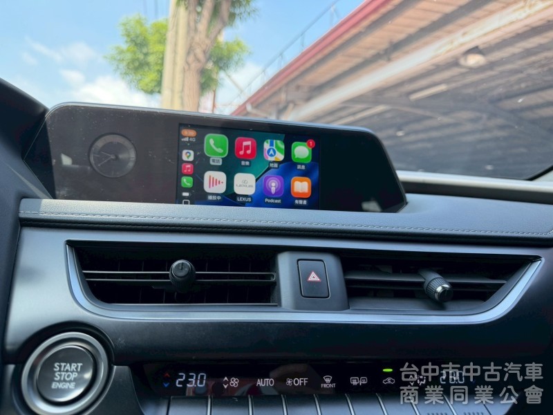 2020 UX200 菁英 plus 跑六萬多公里