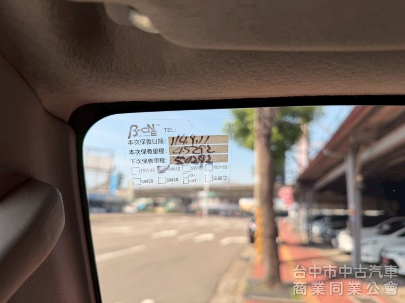 2022 A180 自排廂型車