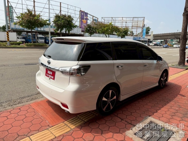 2015 Wish尊爵 跑十五萬