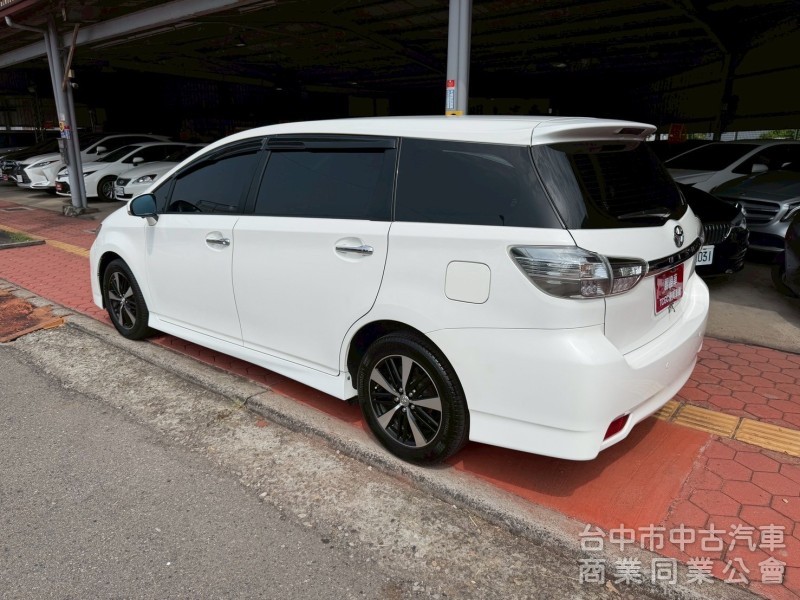 2015 Wish尊爵 跑十五萬