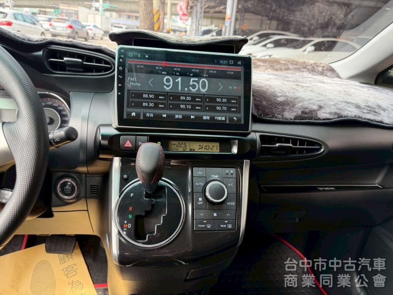 2015 Wish尊爵 跑十五萬